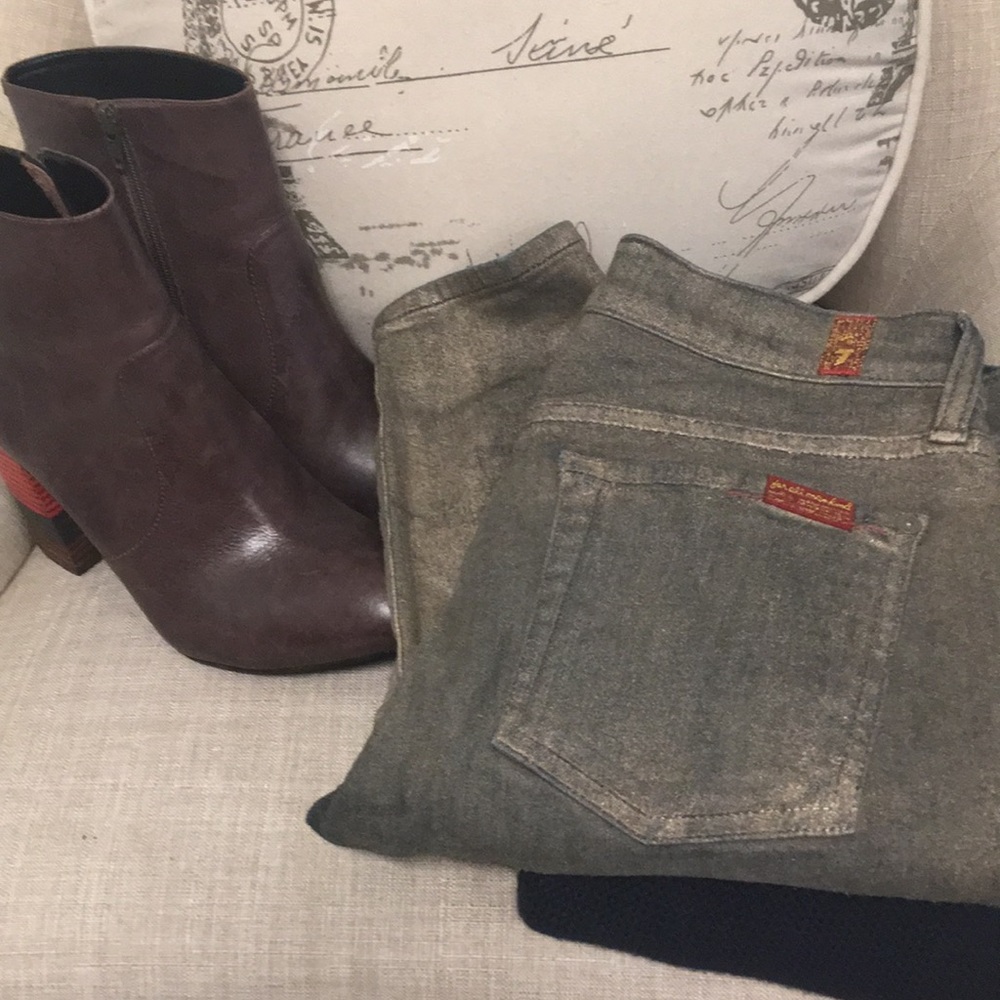 ✨ Moving sale 🚗- 7 For All Mankind Custom Metallic Dusted Skinny Jeans, Size 4